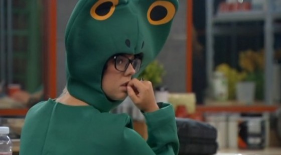 Nicole Franzel turned in to a frog