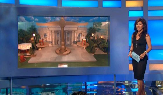 Julie Chen hosts Round 3 of the Final HoH