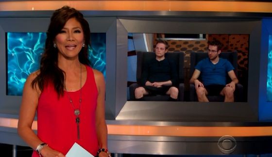 Julie Chen hosts Big Brother 17 live eviction