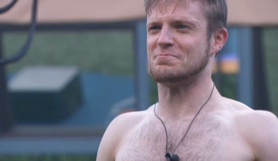 John McGuire gets pumped up on Big Brother 17