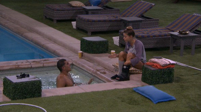 Josh talks with Christmas on Big Brother 19