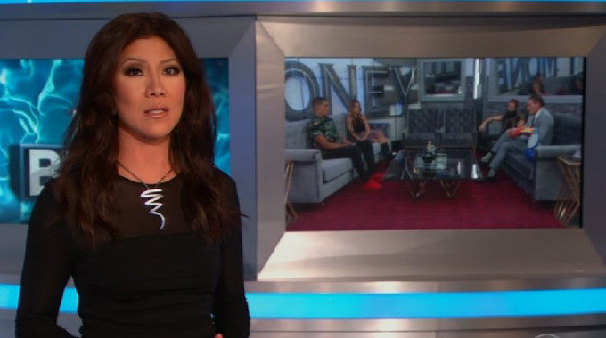 Julie Chen hosts Big Brother 19 F4 eviction