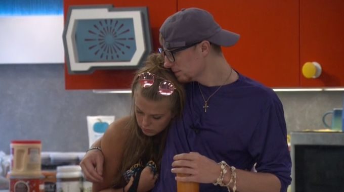 Scottie and Haleigh on BB20