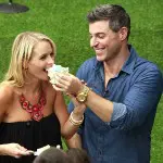 Jeff Schroeder proposes to his girlfriend Jordan Lloyd