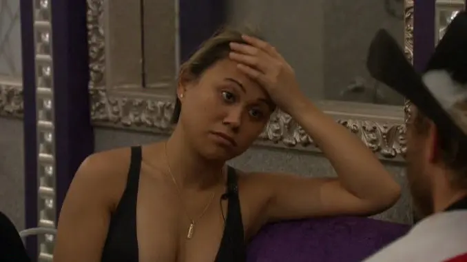 Alex Ow is failing at Big Brother 19