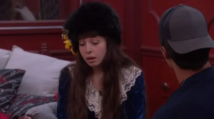 Ava talks with Zach on BB27 - Source: BBLF