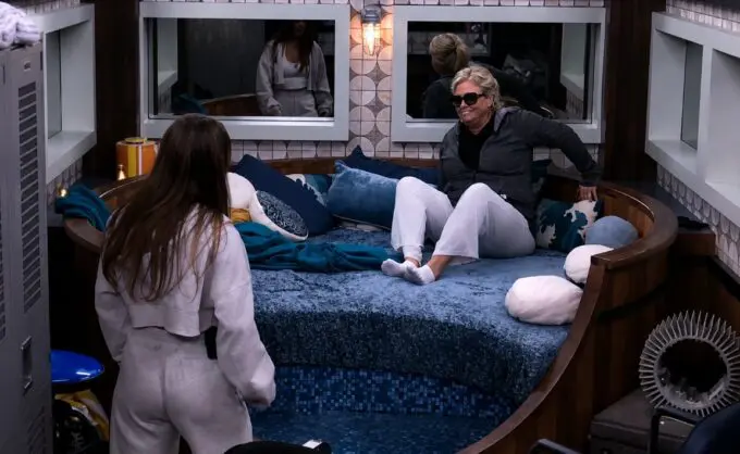 Angela and Dee on BB28