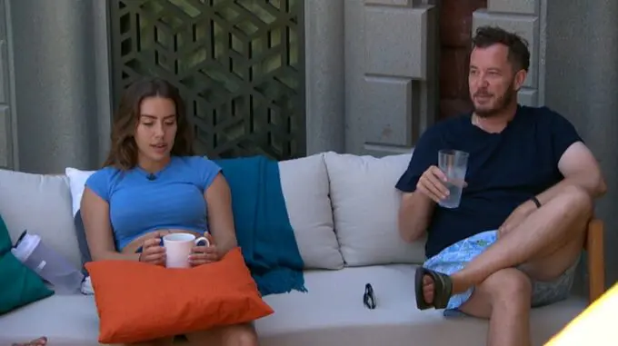 Dee and Devens on BB28
