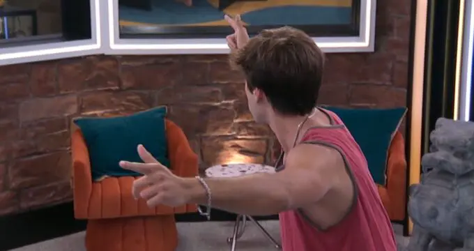 Drew on Big Brother 28 - Source: BBLF