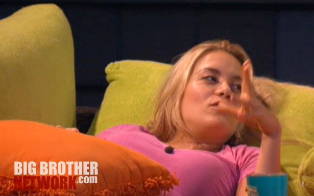 BB14-Live-Feeds-08-12-Ashley