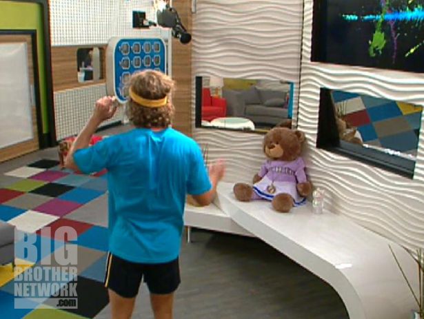 Big Brother 14 – Ted holds the Veto