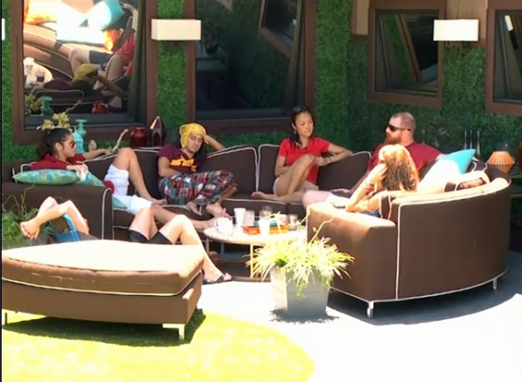 BB15-Live-Feeds-0730-Day-1