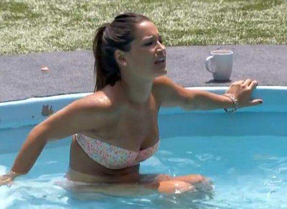 BB15-Live-Feeds-0705-4