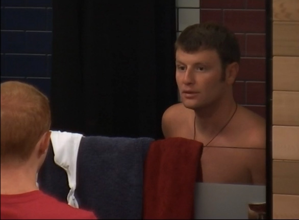 BB-15-Live-Feeds-0822-5