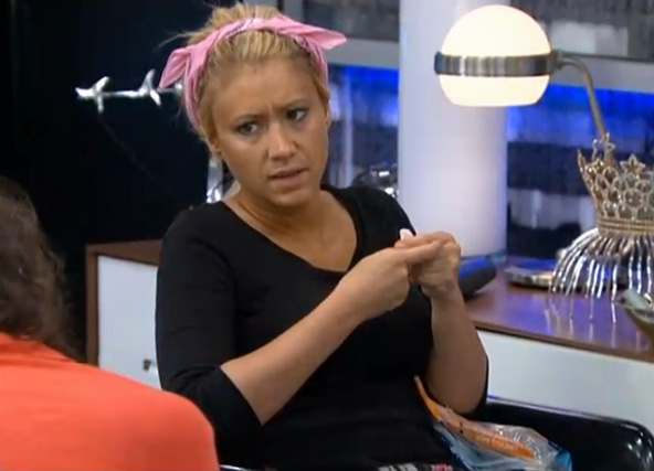 BB15-Live-Feeds-0807-night-2