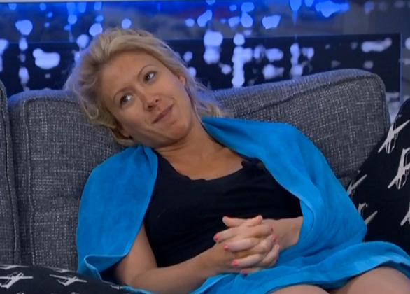 BB15-Live-Feeds-0818-2