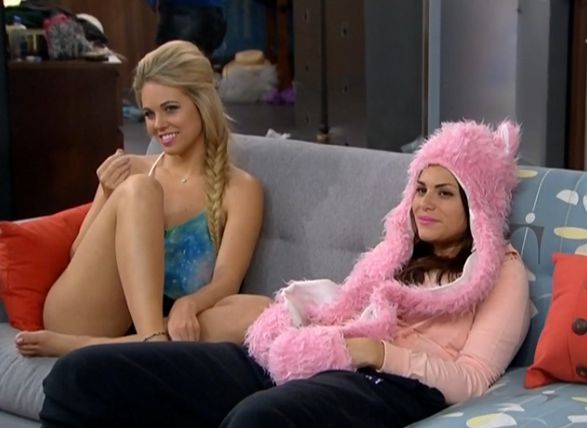 bb15-bblf-ginamarie-off-06-aaryn-amanda