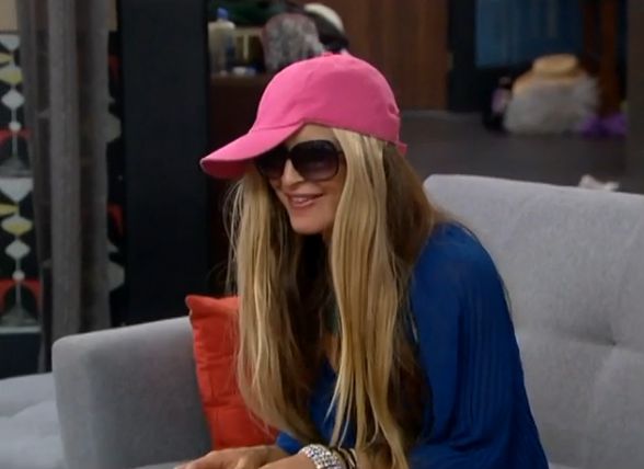 bb15-bblf-ginamarie-off-09-elissa