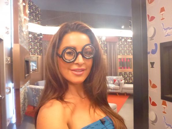 Elissa shows off her new glasses