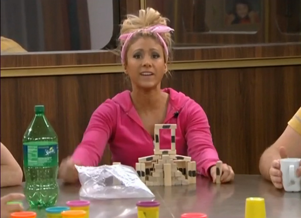 BB15-Live-Feeds-0904-5