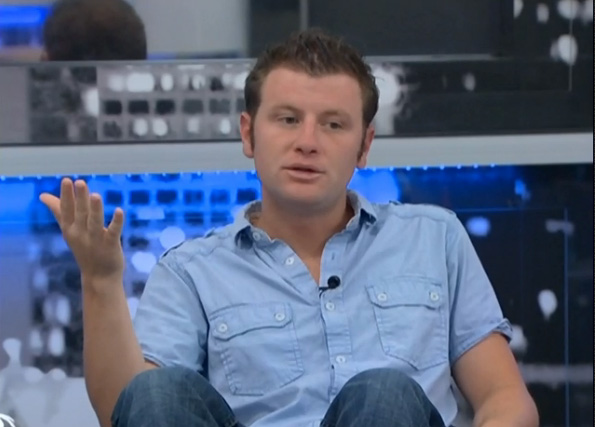 BB15-Live-Feeds-0909-5