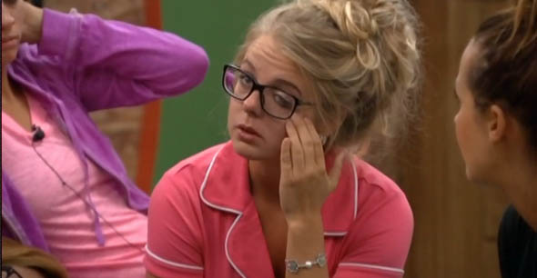 BB16-0630-Nicole-crying