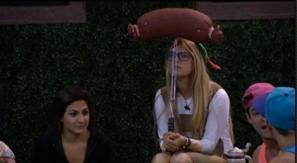 BB16-0721-Nicole-outside