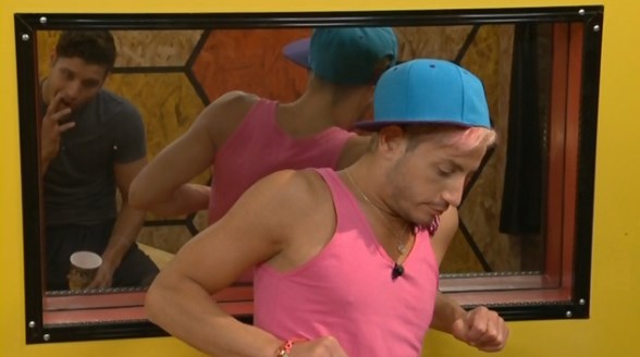 bb16-20140707-1329-frankie