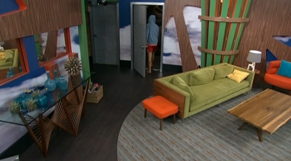 bb16-20140721-1234-haycole-02