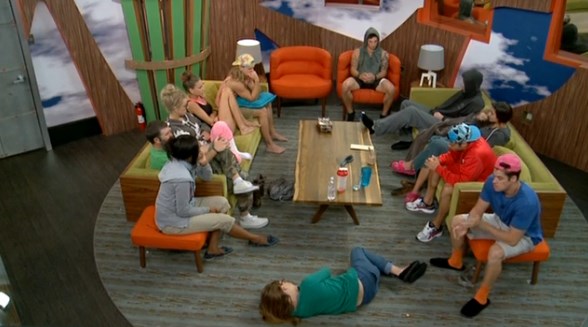 bb16-20140725-1957-living-room