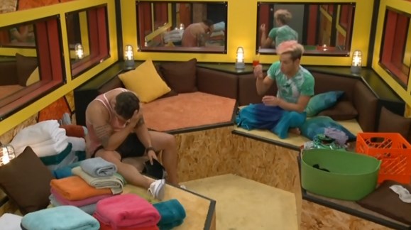 bb16-20140728-1513-caleb-frankie