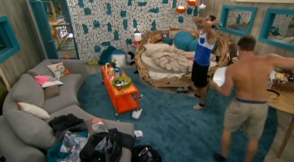 bb16-20140730-0203-caleb-storms-out-05