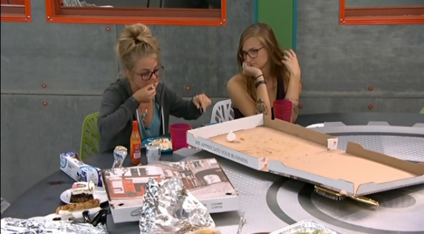 BB16-0806-Party-Nicole2