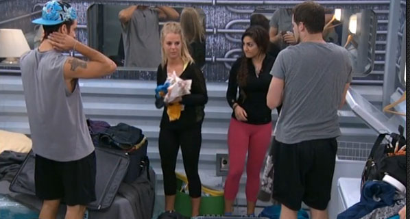 BB16-0807-Nicole-packing-Hayden