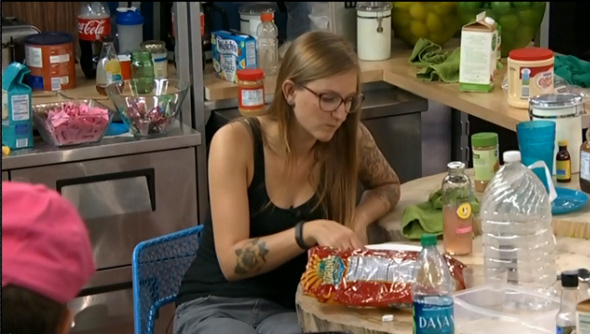 BB16-0811-Christine-2