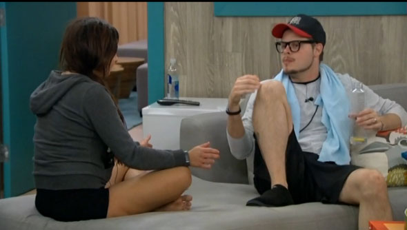 BB16-0814-vic-derrick