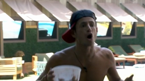 bb16-20140818-1247-frankie