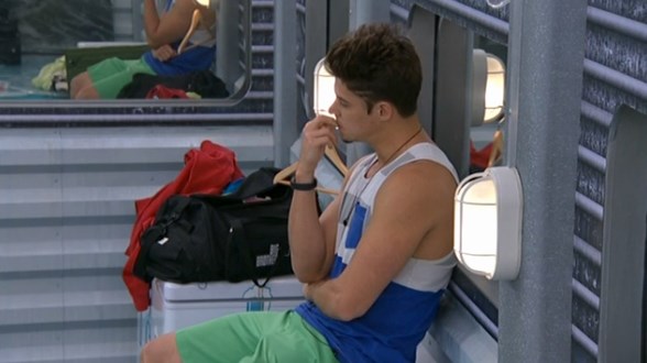 bb16-20140819-0008-zach