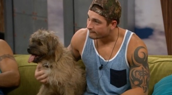 bb16-20140909-0931-izzy-02