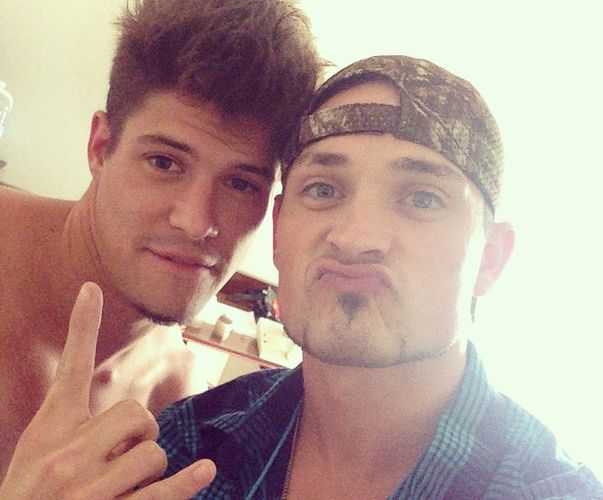 bb16-after-party-19-zach-caleb