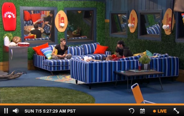 bb17-feeds-20150705-0527-backyard