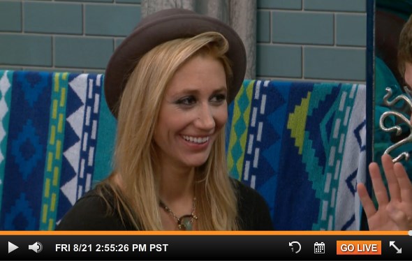 bb17-feeds-20150821-1455-vanessa-02