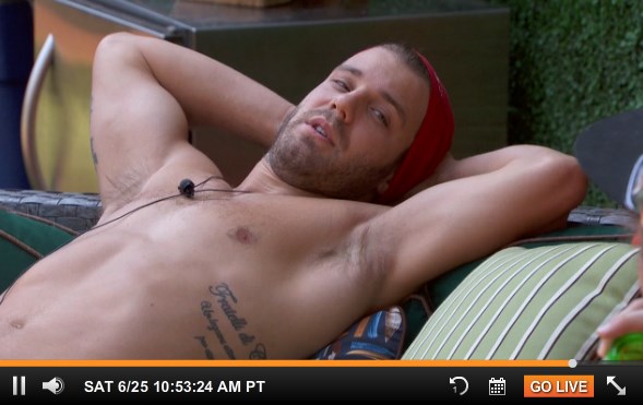 bb18-bblf-20160625-1053-paulie