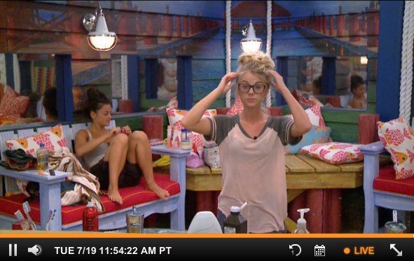 bb18-bblf-20160719-1154-nicole-light