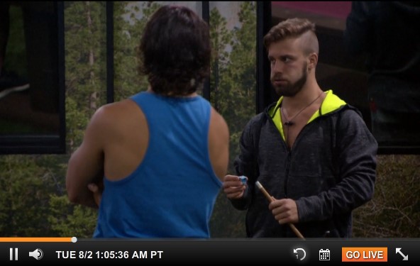 bb18-bblf-20160802-0105-victor-paulie