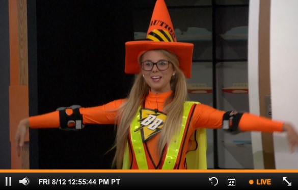 bb18-bblf-20160812-1255-nicole-costume