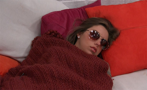 bbott-live-feeds-1017-5
