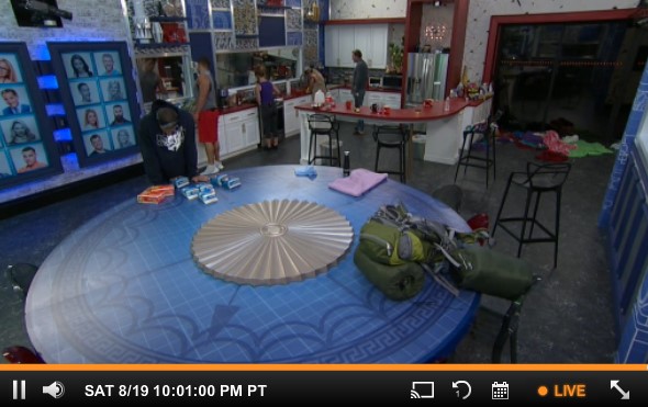 bb19-bblf-20170820-2201-kitchen