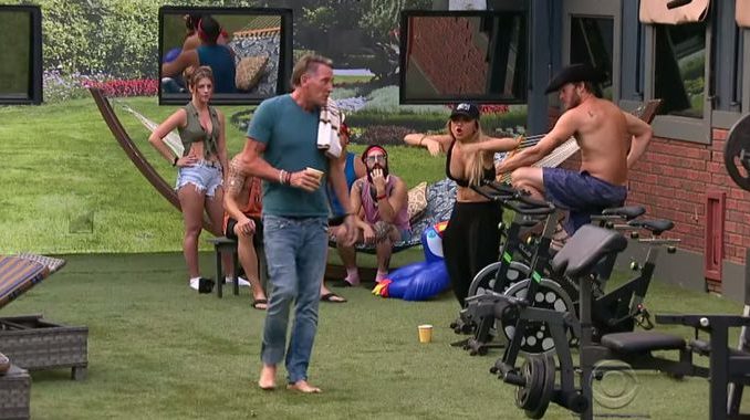 Alex argues with Kevin on Big Brother 19