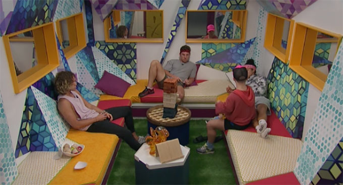 BB20-Live-Feeds-0726-PM-6